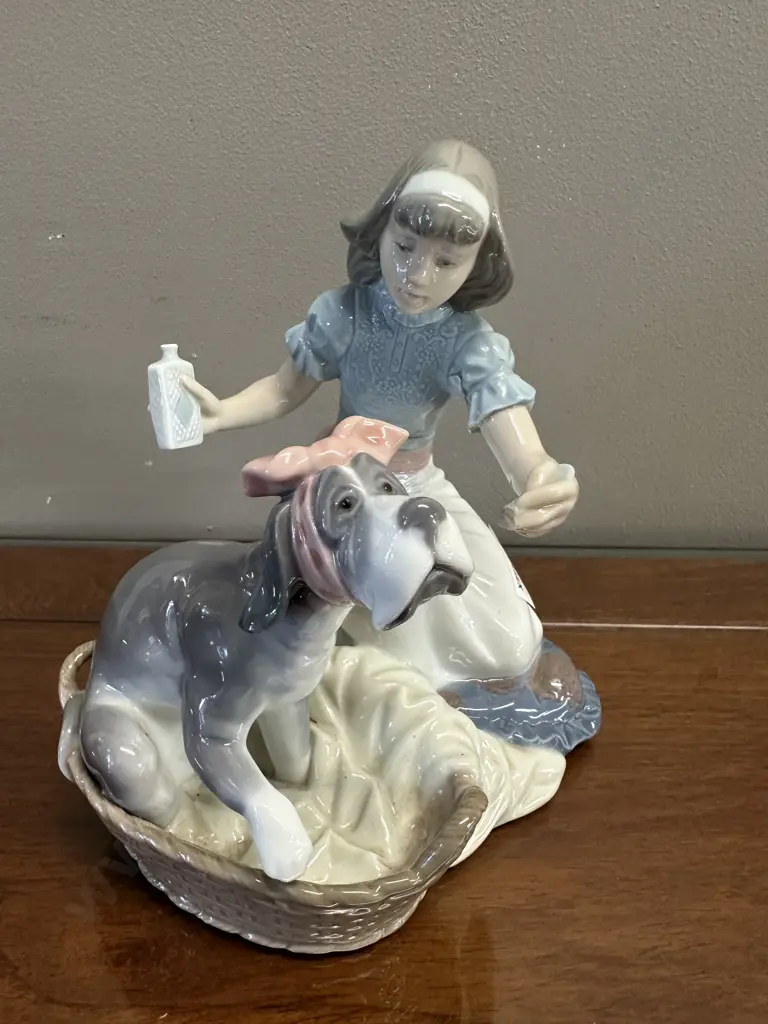 Lladro " Take Your Medicine" Porcelain Figurine (#5921), Issued 1992 Retired 1998. H18cm. Image 1++