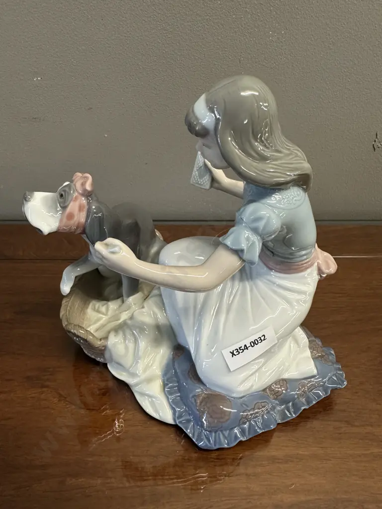 Lladro " Take Your Medicine" Porcelain Figurine (#5921), Issued 1992 Retired 1998. H18cm. Image 1++