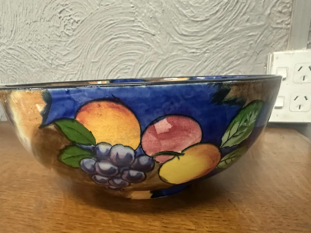 Art Deco H&K Tunstall Autumn Pattern Fruit Bowl Dia23cm. Small Repair Image 1++