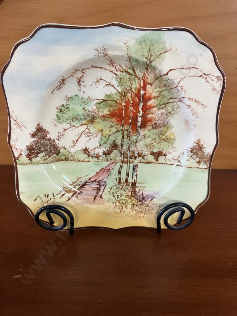 Royal Doulton 'Autumn Glory' Square Plate Image 1++