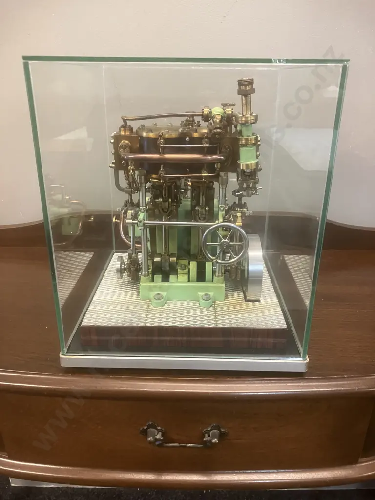 Two-Cylinder Marine Launch Model Steam Engine With Glass Case. H32 W29 D27cm Image 1++