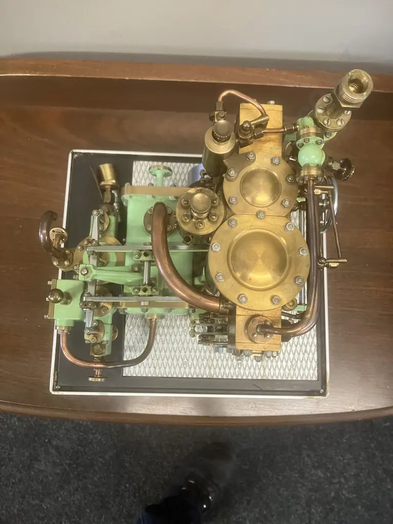 Two-Cylinder Marine Launch Model Steam Engine With Glass Case. H32 W29 D27cm Image 1++