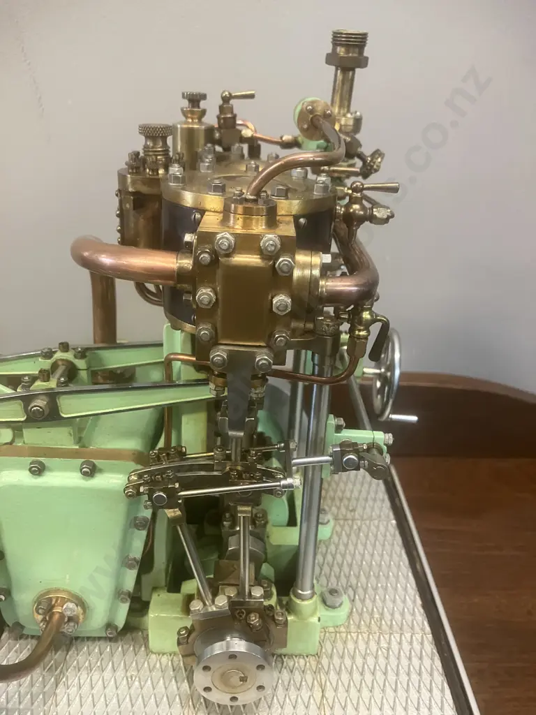 Two-Cylinder Marine Launch Model Steam Engine With Glass Case. H32 W29 D27cm Image 1++