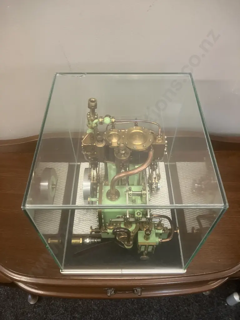 Two-Cylinder Marine Launch Model Steam Engine With Glass Case. H32 W29 D27cm Image 1++
