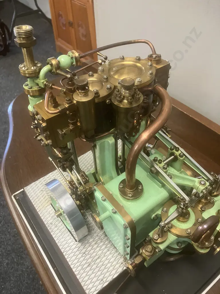 Two-Cylinder Marine Launch Model Steam Engine With Glass Case. H32 W29 D27cm Image 1++