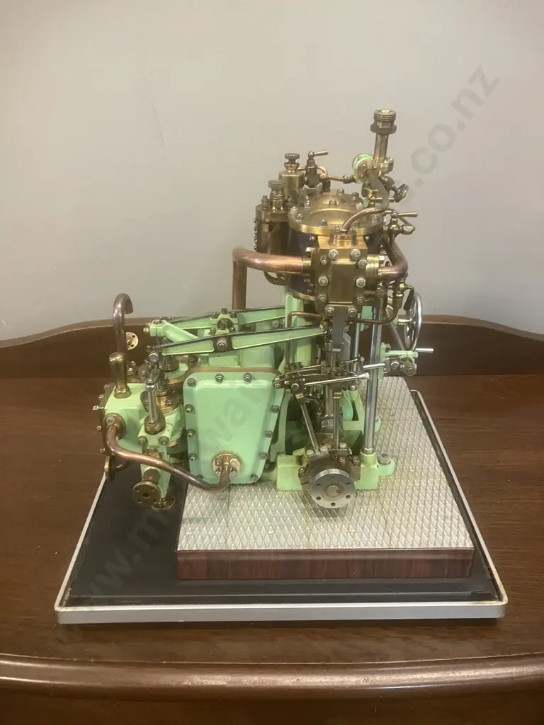Two-Cylinder Marine Launch Model Steam Engine With Glass Case. H32 W29 D27cm Image 1++