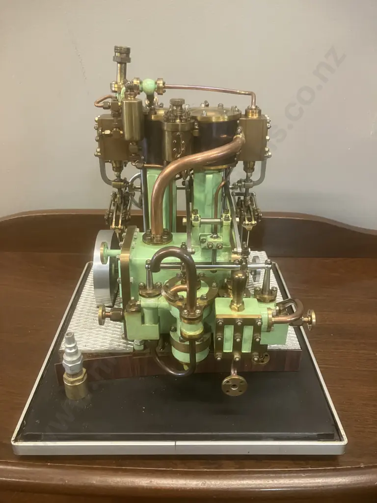 Two-Cylinder Marine Launch Model Steam Engine With Glass Case. H32 W29 D27cm Image 1++