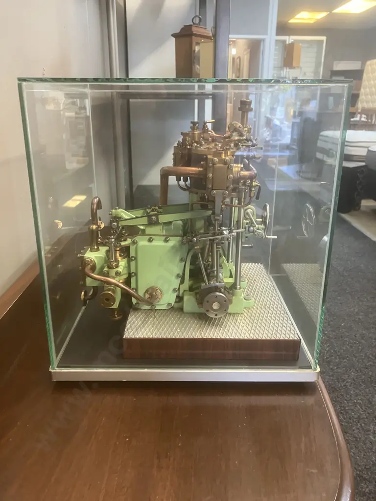 Two-Cylinder Marine Launch Model Steam Engine With Glass Case. H32 W29 D27cm Image 1++