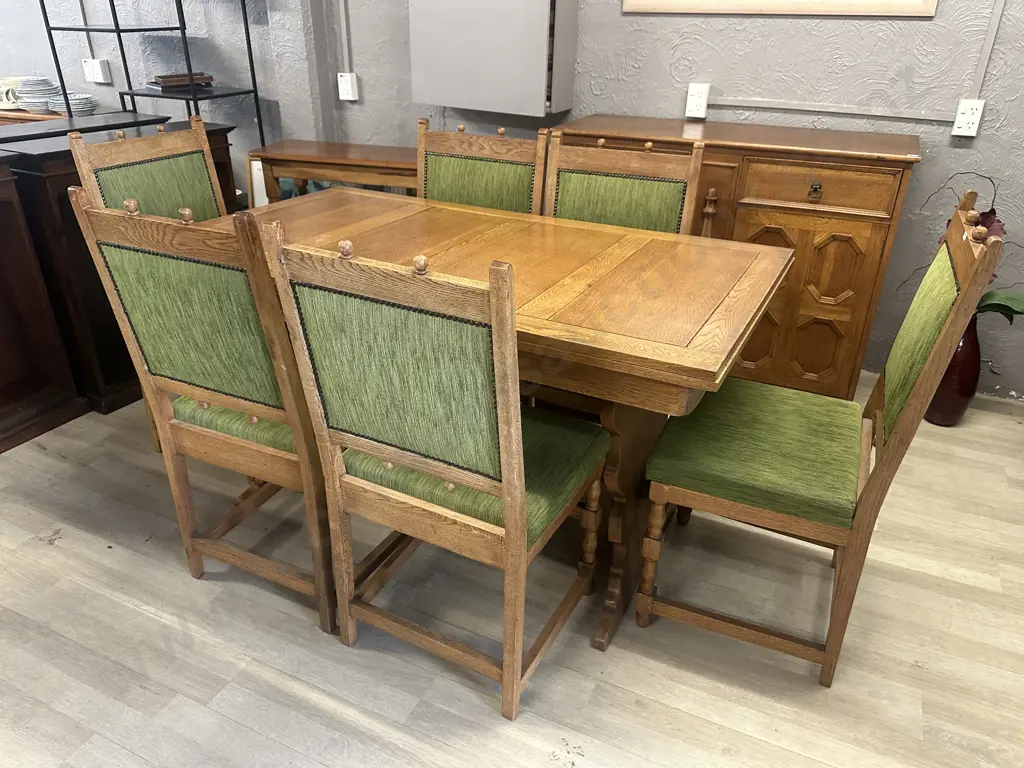 Vintage Art Deco Brutalist Oak Extension Dining Table With Six Green Upholstered Chairs Domed Detail Image 1++
