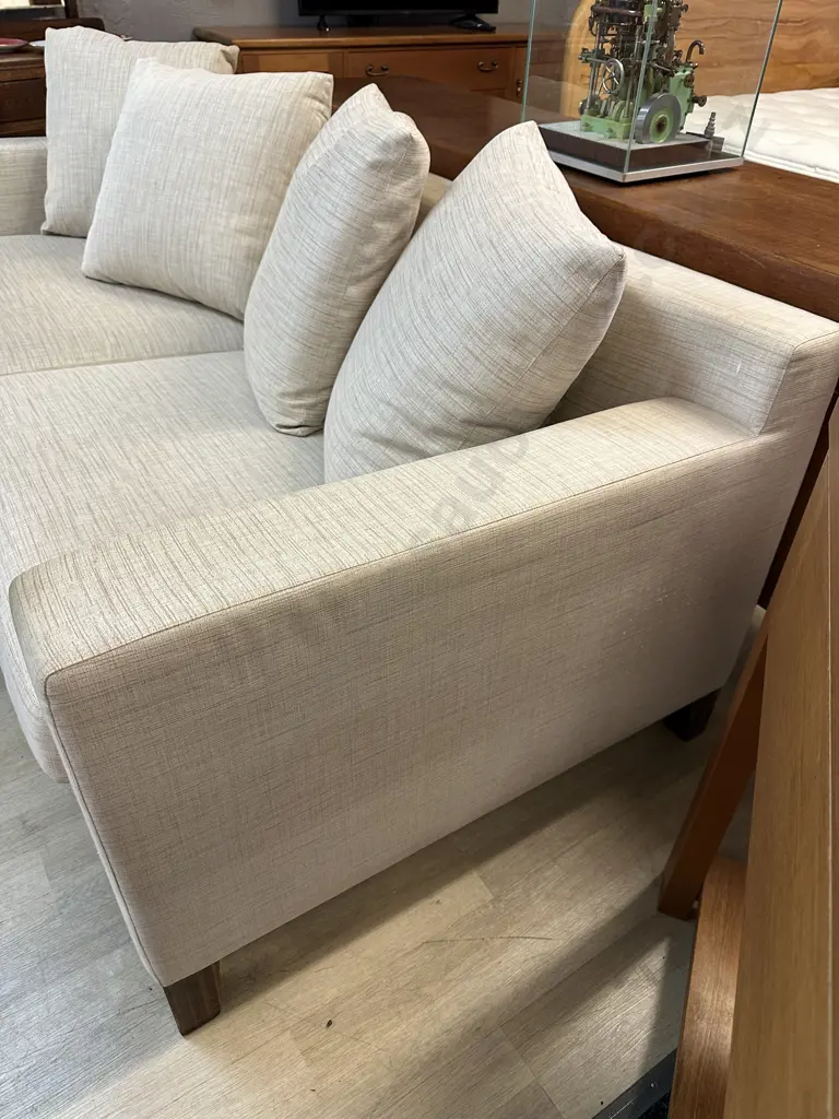 Large Linen Look Fabric Sofa With Dark Wooden Feet. H71 W213 D95cm Image 1++