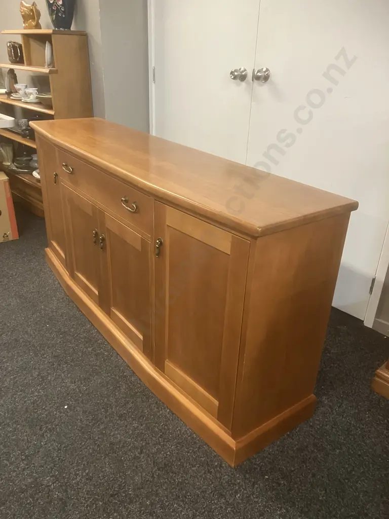 Kauri & Maple Sideboard, Single Drawer, 4 Panelled Doors. H81 W169 D42cm Image 1++