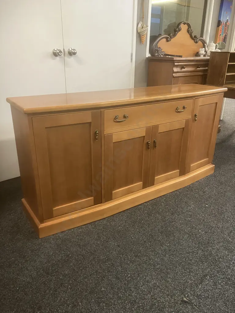 Kauri & Maple Sideboard, Single Drawer, 4 Panelled Doors. H81 W169 D42cm Image 1++