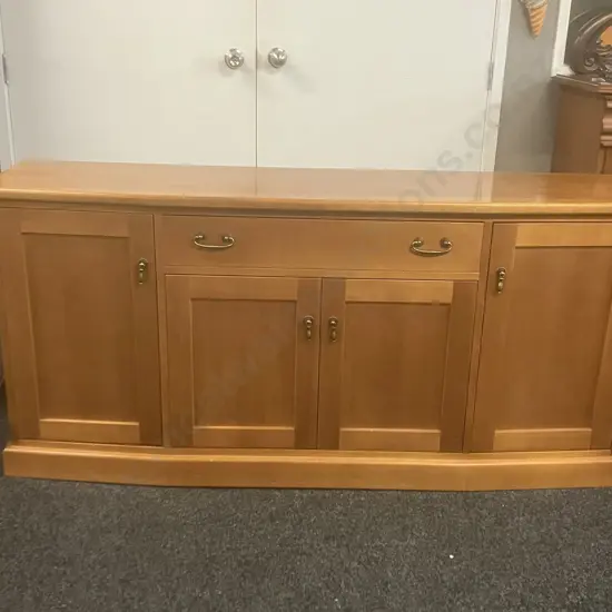 Kauri & Maple Sideboard, Single Drawer, 4 Panelled Doors. H81 W169 D42cm