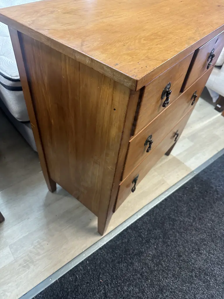 Rimu Chest Of Drawers Four Drawer Metal Drop Handles 84x76x42cm. Image 1++