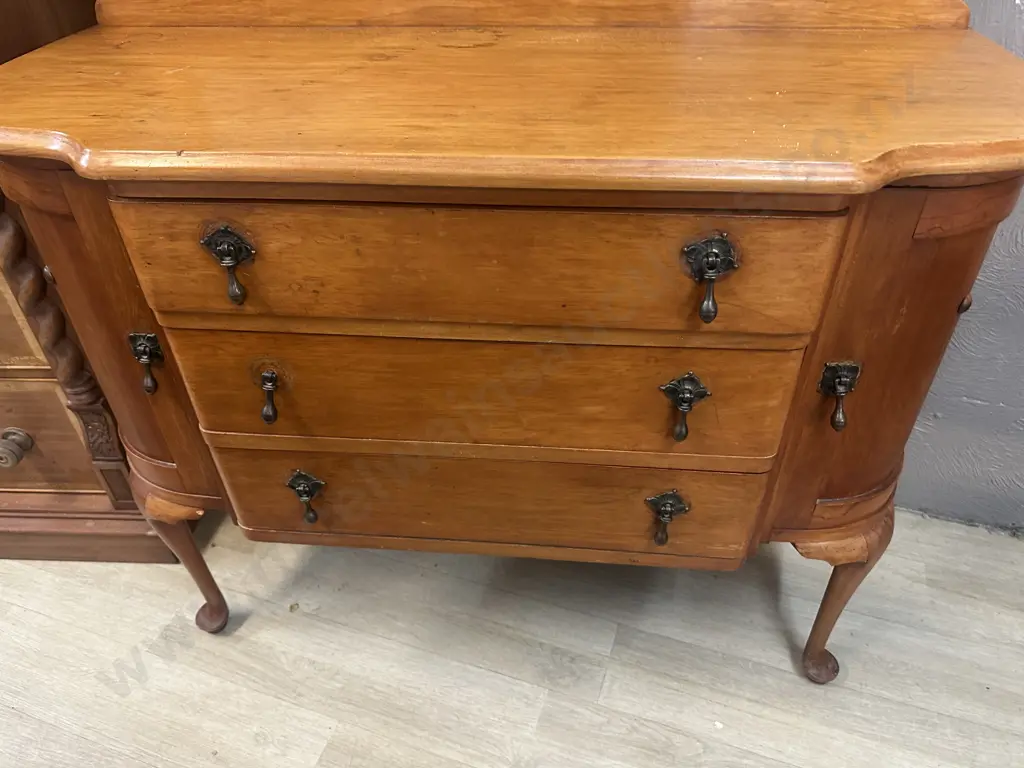 Antique Kauri Dressing Table Three Drawer Two Bowed Cupboards With Cabriole Legs Image 1++