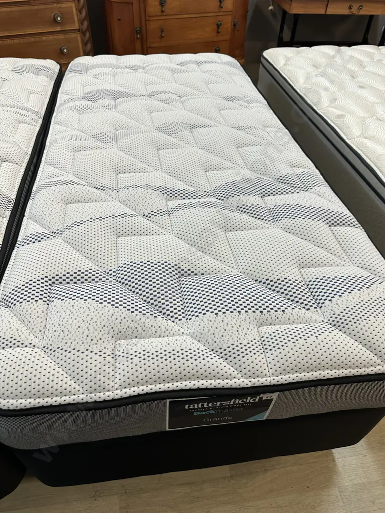 Tattersfield Backmaster Grande Single Sized Mattress & Base Image 1++