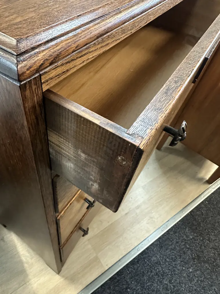 Art Deco Oak Chest Of Drawers Knob Handles H96 W65 D40cm. Image 1++