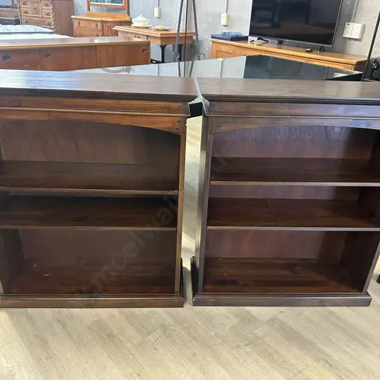 Pair Of Dark Stained Book Cases Wth Two Adjustable Shelves H92 W80 D28cm
