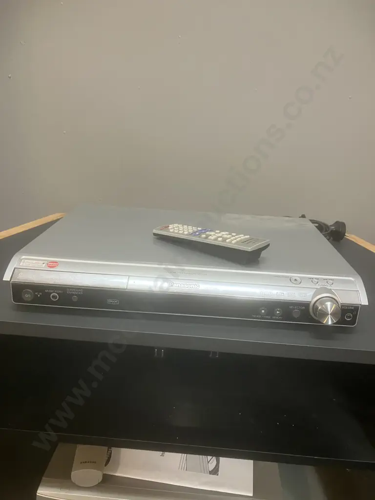 Panasonic Viera TH-P50UT50Z 50" Full HD Plasma Smart TV & Remote Control (No Stand),TV Stand & Assorted Electronics Image 1++