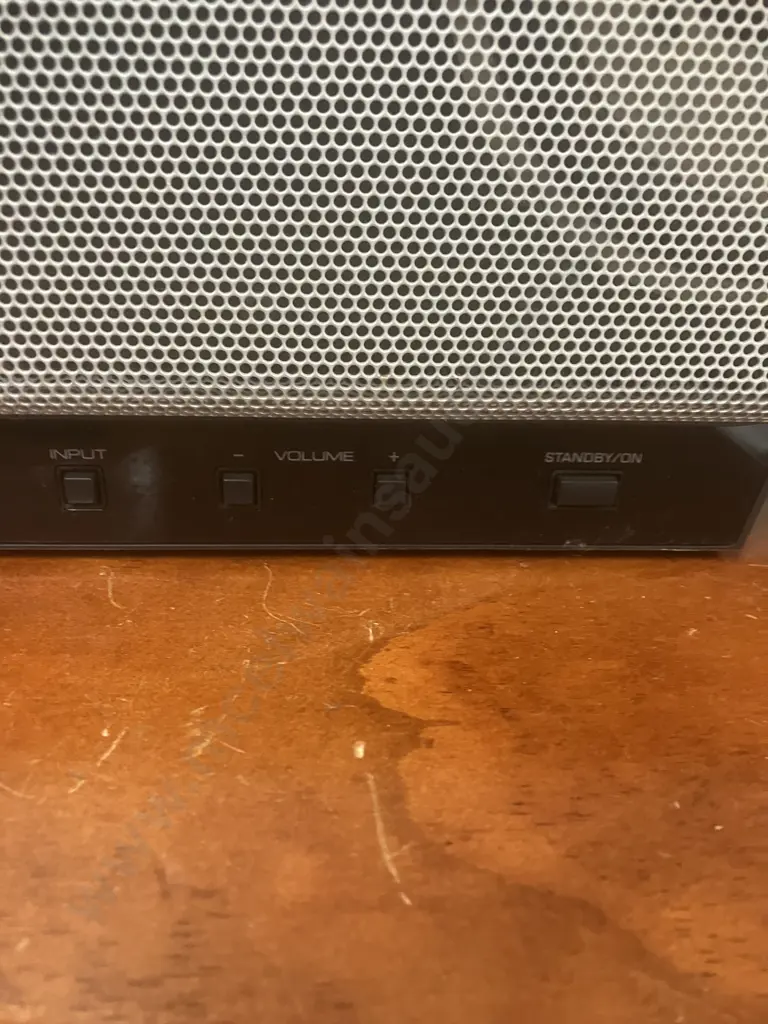 Yamaha YSP-1000 Digital Sound Projector Speaker Y146785WY & Yamaha YST-FSW100 6.5" 130-Watt Powered Sub-woofer - Silver Image 1++