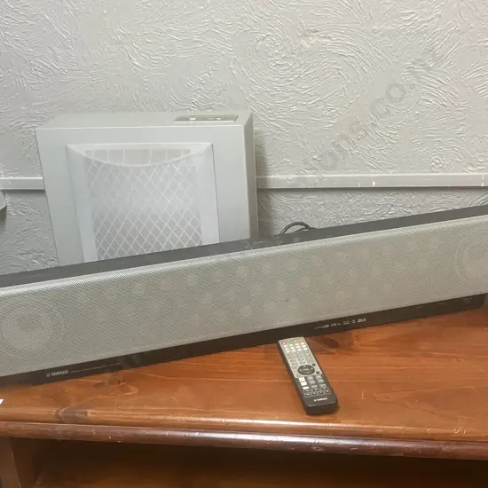 Yamaha YSP-1000 Digital Sound Projector Speaker Y146785WY & Yamaha YST-FSW100 6.5" 130-Watt Powered Sub-woofer - Silver