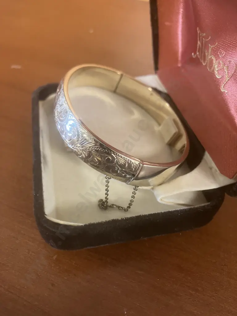 Sterling Silver GP Hinged Engraved Bangle In ABBEY Case With COA Image 1++