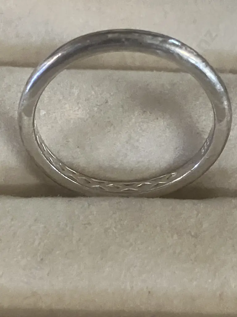 Sterling Silver Band With Internal Pattern Stamped 925 Image 1++