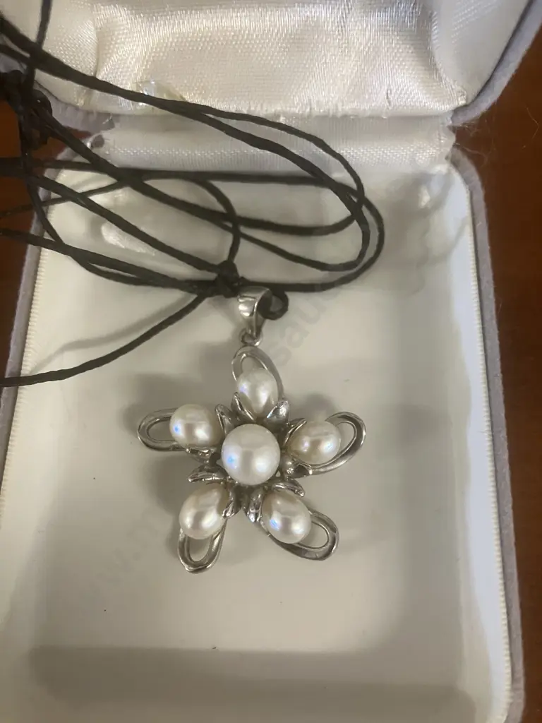 Vintage Silver Filigree Flower Bracelet With One Green Stone (As Found Condition). Pendant Stamped 18KGP Image 1++