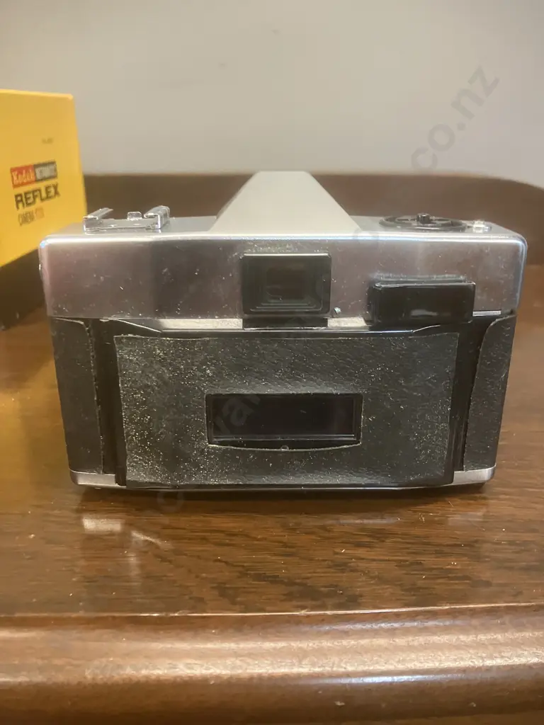 Kodak Instamatic Reflex SLR Camera Schneider Kreuznach Xenar f:28/45mm Lens. - Late 1960s Germany. Original Box Image 1++