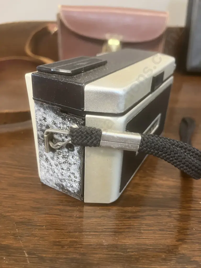 Vintage German Agfamatic 2008 Pocket Sensor 110 Camera & Case. 1960s Kodak Instamatic 100 Film Camera With Leather Case Image 1++