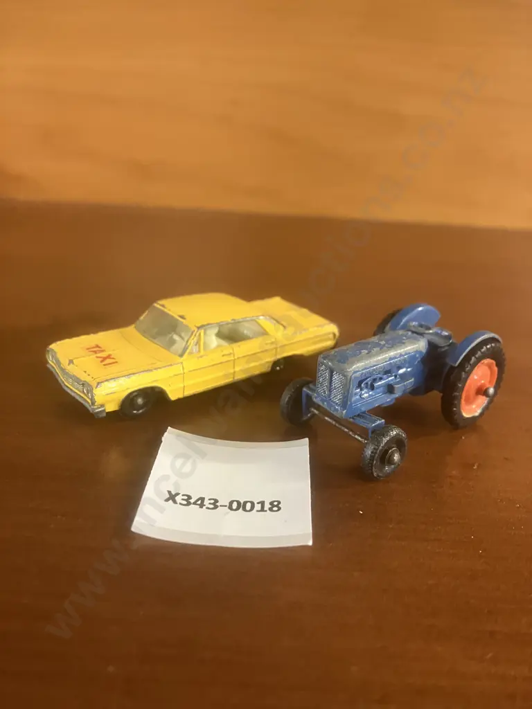 Matchbox Lesney No.20 Chevrolet Impala Yellow Taxi (1965-1968)& No.72 Fordson Major Blue Tractor (1959-1966) - England Image 1++