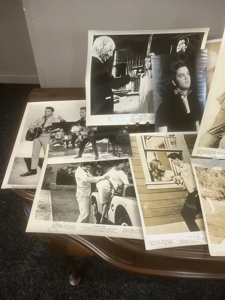 Elvis Presley - Original 8" x 10" Film Stills - "Tickle Me" x 11,"Kissin' Cousins" & Pair of Photo Prints Image 1++