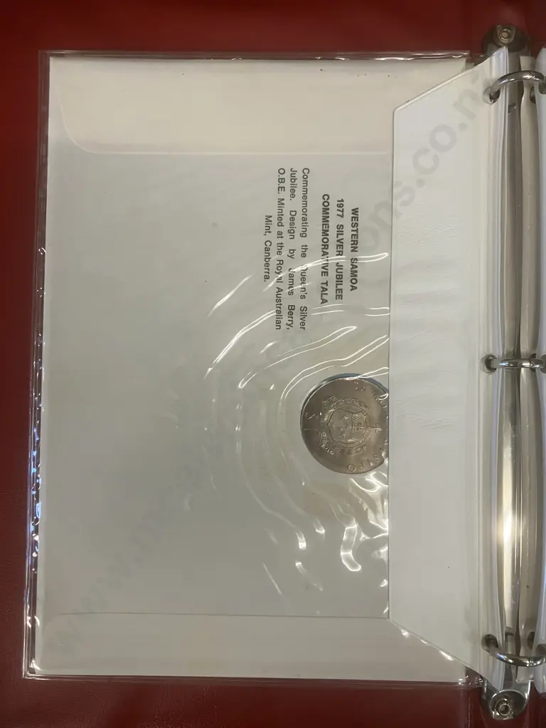 Queen Elizabeth ll 1952- Silver Jubilee -1977 & Royal Visit to Australasia & The Pacific Commemorative First Day Covers Image 1++