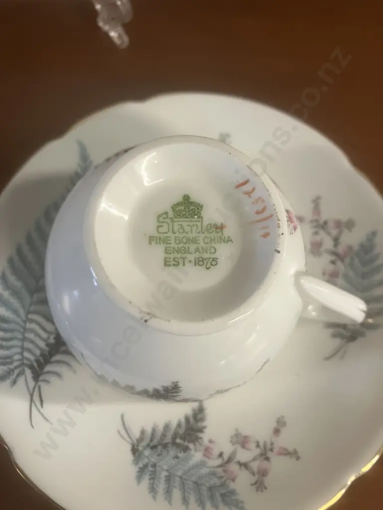 Lot of 6 x English Fine Bone China Trios Including Stanley Ferns & Flowers & Derby Posies With a Teacup & Saucer Image 1++