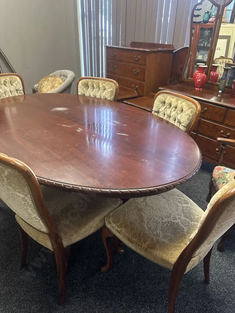 Vintage Mahogany Seven Piece Dining Suite Rope Edge Single Pedestal Ornate Detail Brass Claw Feet Image 1++