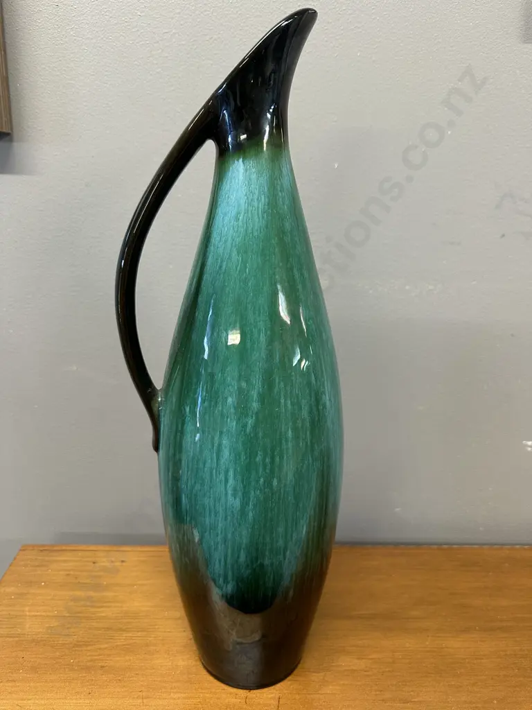 Vintage Blue Mountain Pottery Canada Pitcher Vase Image 1++
