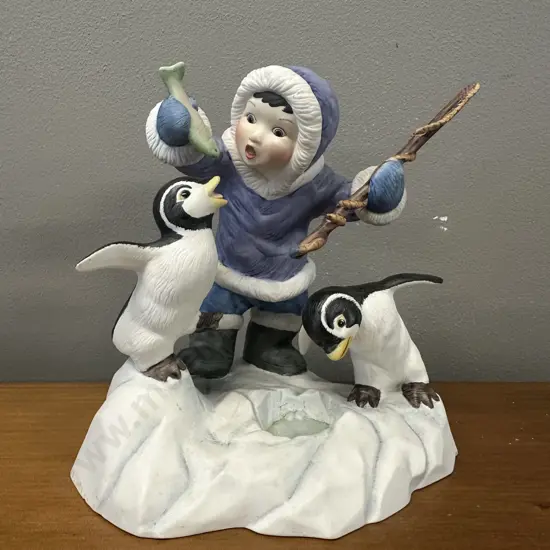 Vintage Franklin Mint 'What A Catch' Porcelain Penguin Figurine  By Michelle Emblem 1990