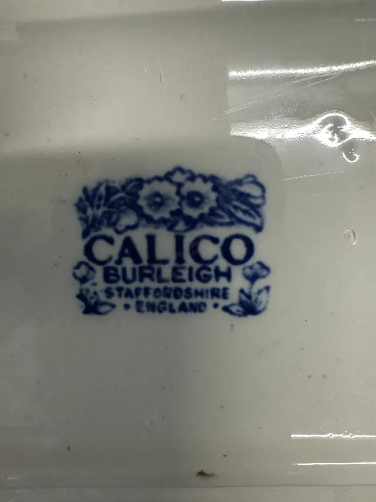 Staffordshire Burleigh 'Calico' Rectangular Tray Blue & White Chinz Floral 13x27x5cm. Image 1++