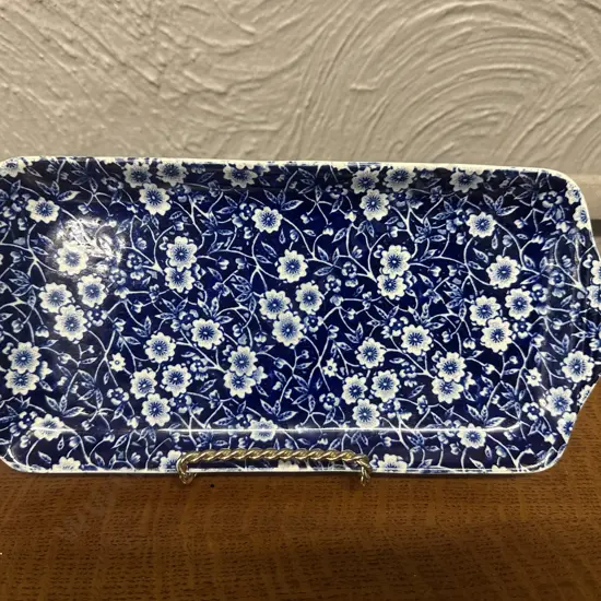 Staffordshire Burleigh 'Calico' Rectangular Tray Blue & White Chinz Floral 13x27x5cm.