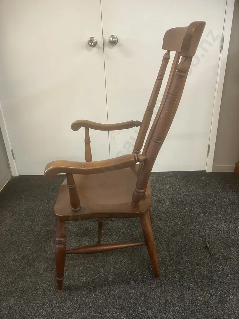 Large Antique Victorian Windsor Armchair. H111 W58 D64cm Image 1++