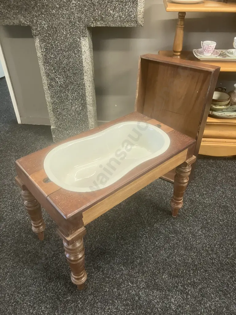 Victorian Mahogany Ladies Bidet With Original Ceramic Bowl. H44.5 L60 W35cm Image 1++