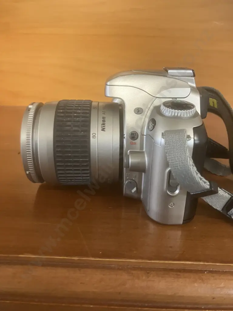 Nikon F55 Film Camera With AF Nikkor 28-80mm & 70-300mm Lenses & Solidex Camera Bag Image 1++