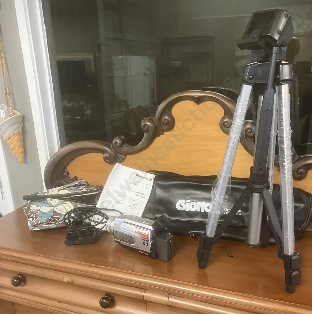 Panasonic NV-DS30A Video Camera With Charger & Glottos 702 Tripod With Bag (Needs Attachment Piece) Image 1++