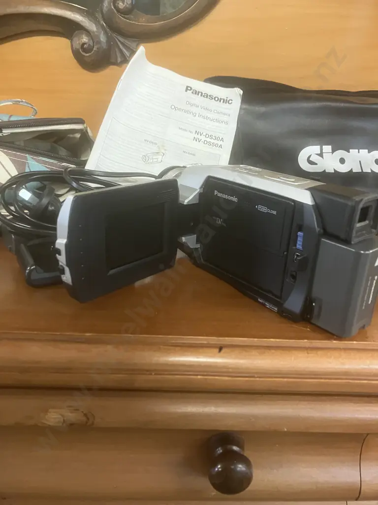 Panasonic NV-DS30A Video Camera With Charger & Glottos 702 Tripod With Bag (Needs Attachment Piece) Image 1++