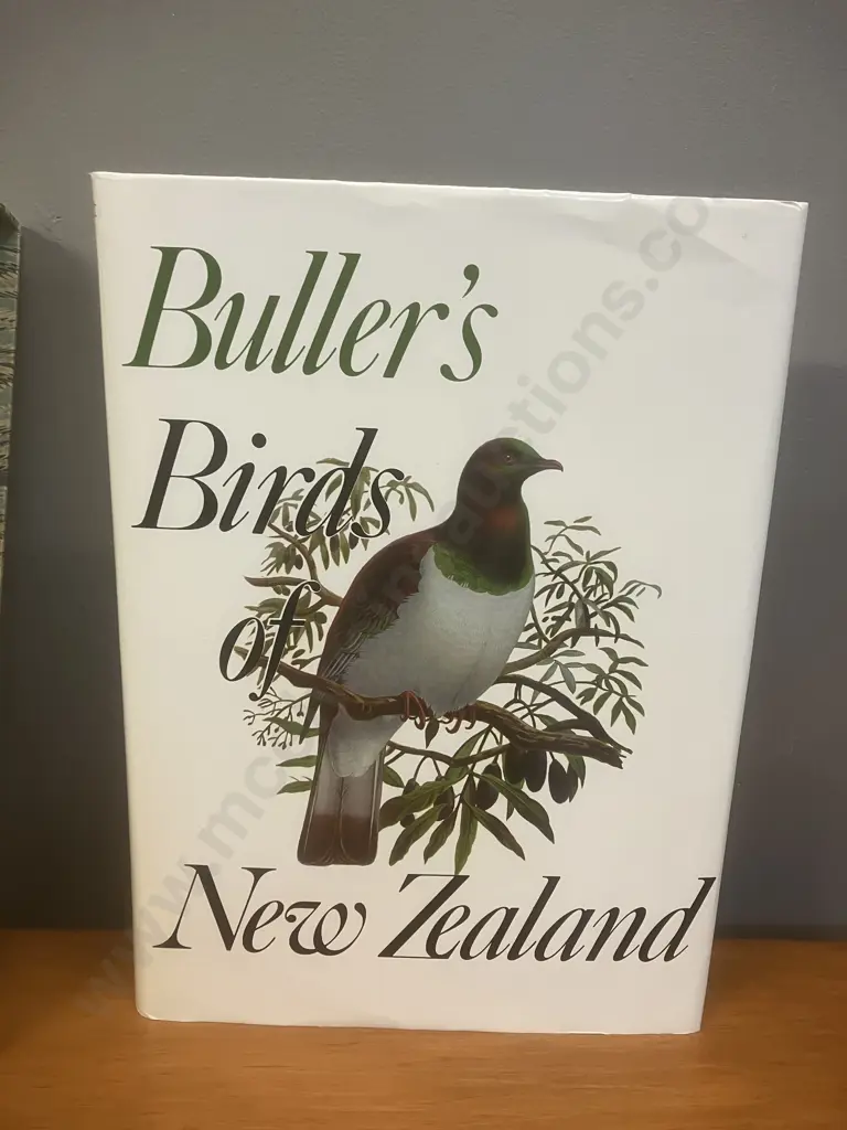 Buller's Birds of New Zealand - E. G. Turbott (1976, Fourth Printing) Hardback With Dustjacket & Slipcase Image 1++