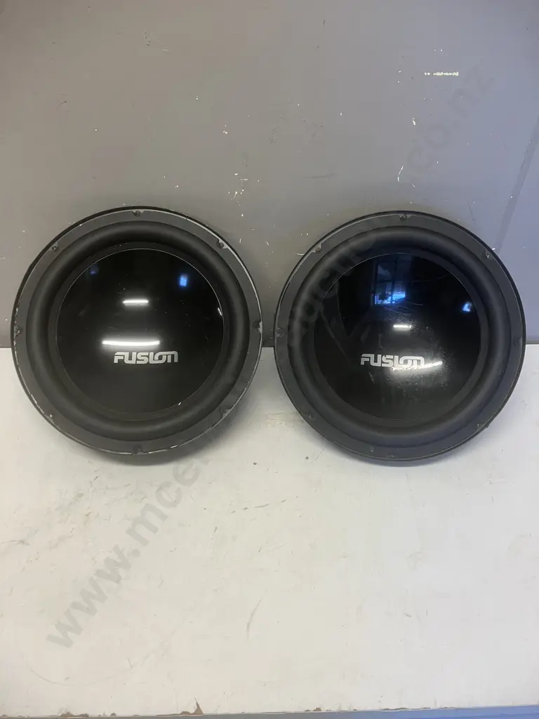 Fusion EN-AB2122 Dual 12″ Image 1++
