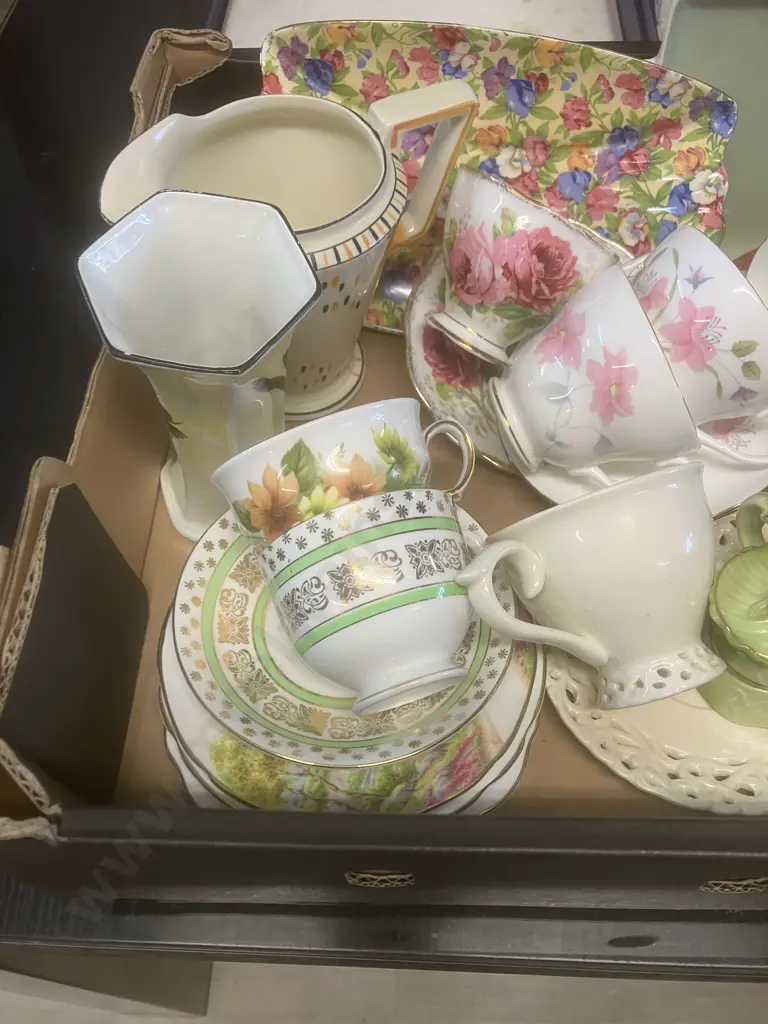 Vintage China Teaware Including Shelley & Casa Domina Etc Image 1++