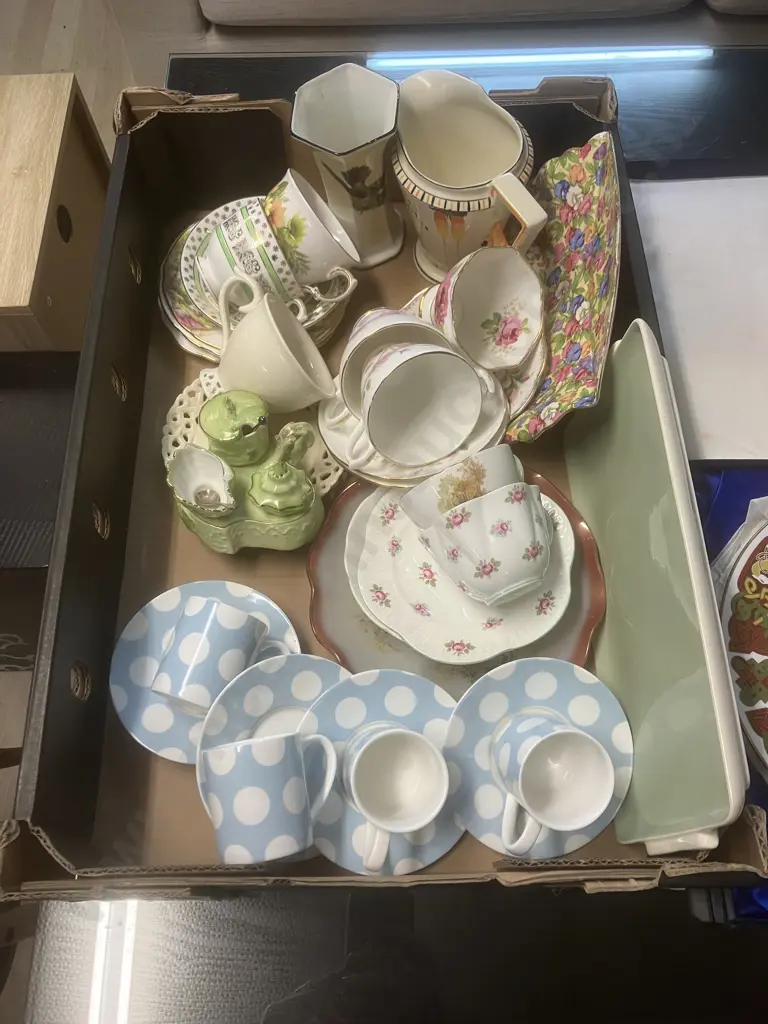Vintage China Teaware Including Shelley & Casa Domina Etc Image 1++