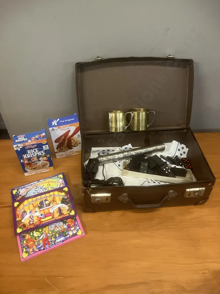 Vintage Items In Case, Crown Lynn Nursery Rhymes C&S, Puzzles, Pop-Up Books Etc Image 1++
