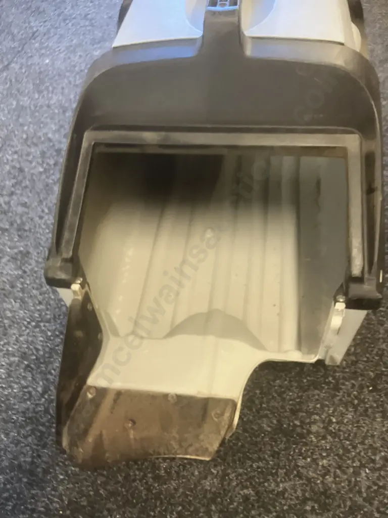 Victa Lawnmower With Catcher - Honda OHC GCV 160 Engine With Manuals Image 1++